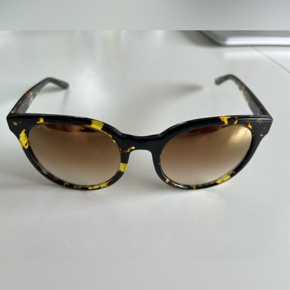 barton perreira baez heroin chic in gold rush sunglasses